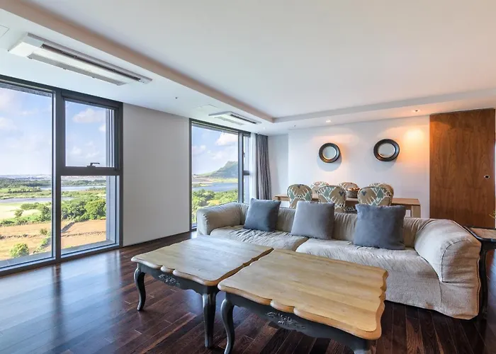 Brown Suites Hotel And Resort