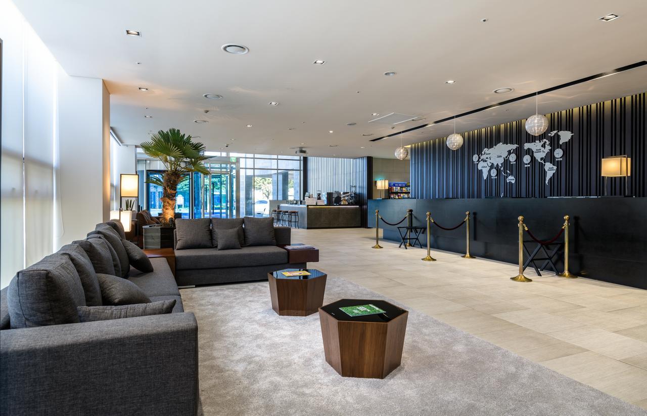 Brown And Hotel 4*