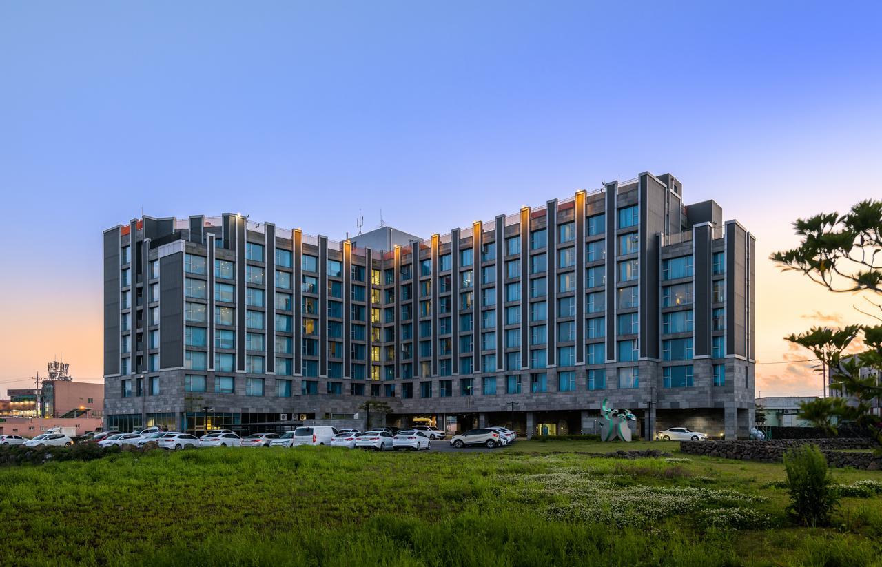 Hotel Brown And Jeju